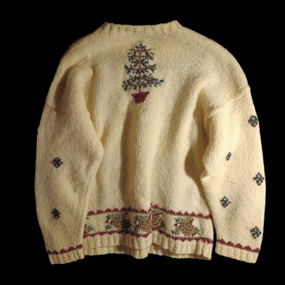 Cream Sweater with Floral Pattern - Picture 2 of 4
